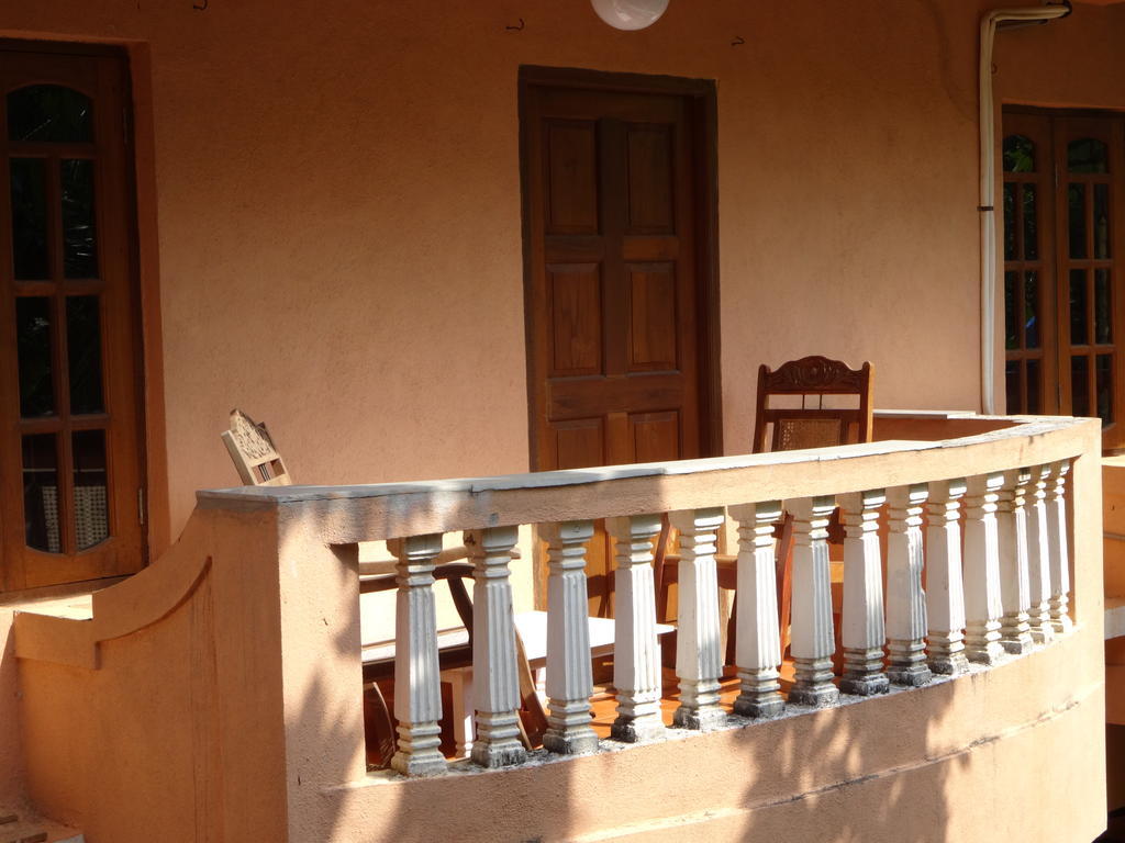 Pinto Guest House Candolim Room photo